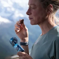 Barre protéinée bio Moonvalley - Cacao enrobée de chocolat