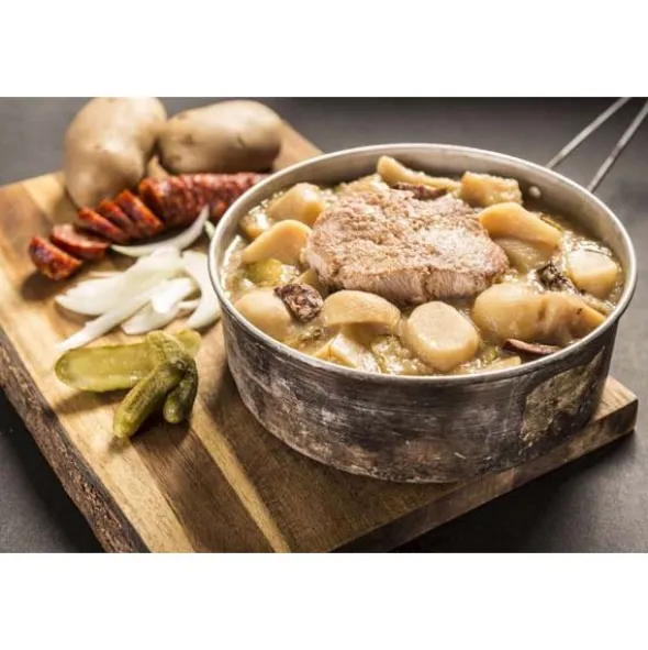 Côtelette de porc aux pommes de terre bouillies