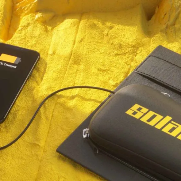 Panneau solaire + batterie externe X-Moove Solargo Trek 10000 mAh - 2 ports USB