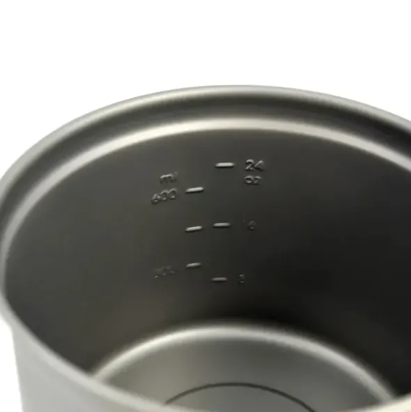 Popote en titane Toaks - 0,9 L