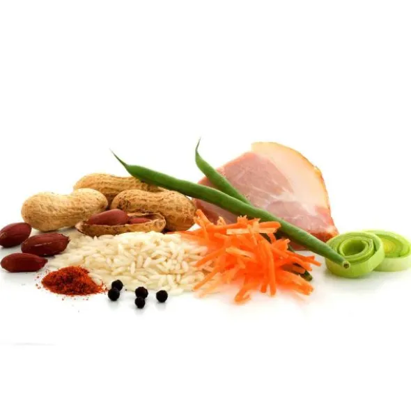 Riz indonésien, jambon et sauce saté